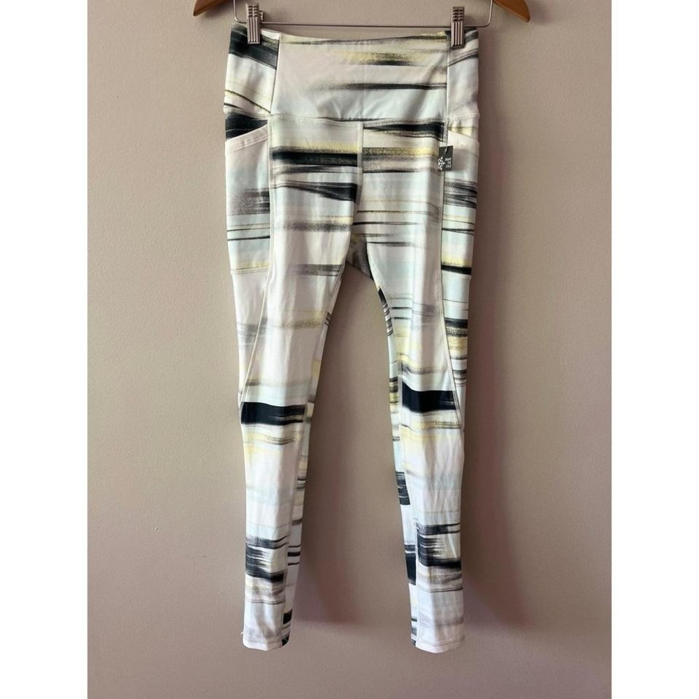 DSG Cold Weather Compression Legging Wide Waistband Pocket Gym Workout Small NWT